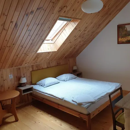 مزرعة للإقامة Pod Debami - Pokoje Na Mazurach *