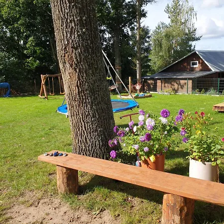 مزرعة للإقامة Pod Debami - Pokoje Na Mazurach *