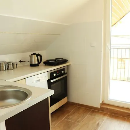 مزرعة للإقامة Pod Debami - Pokoje Na Mazurach فودميني